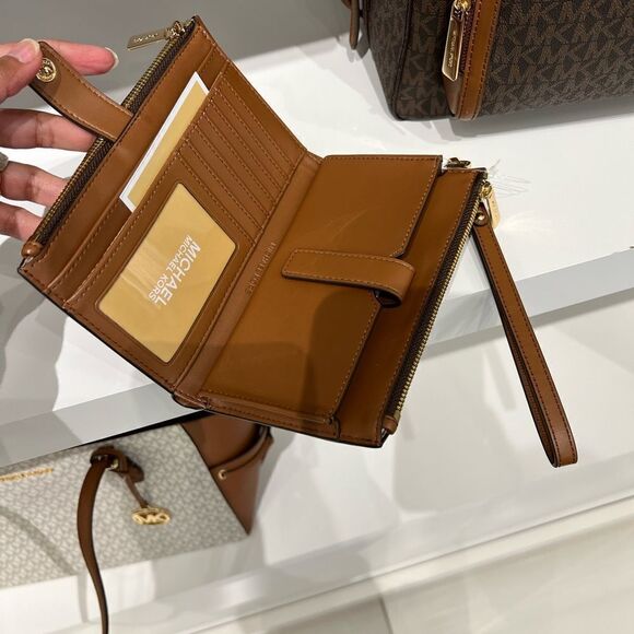 MICHAEL KORS PVC Double Zip WRISTLET WALLET PURSE - Picture 11 of 12